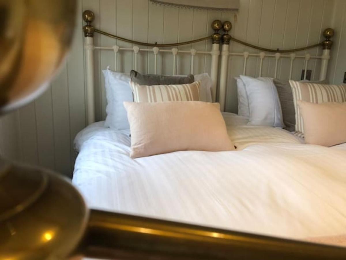 Longville House Hotell Upper Welson Eksteriør bilde